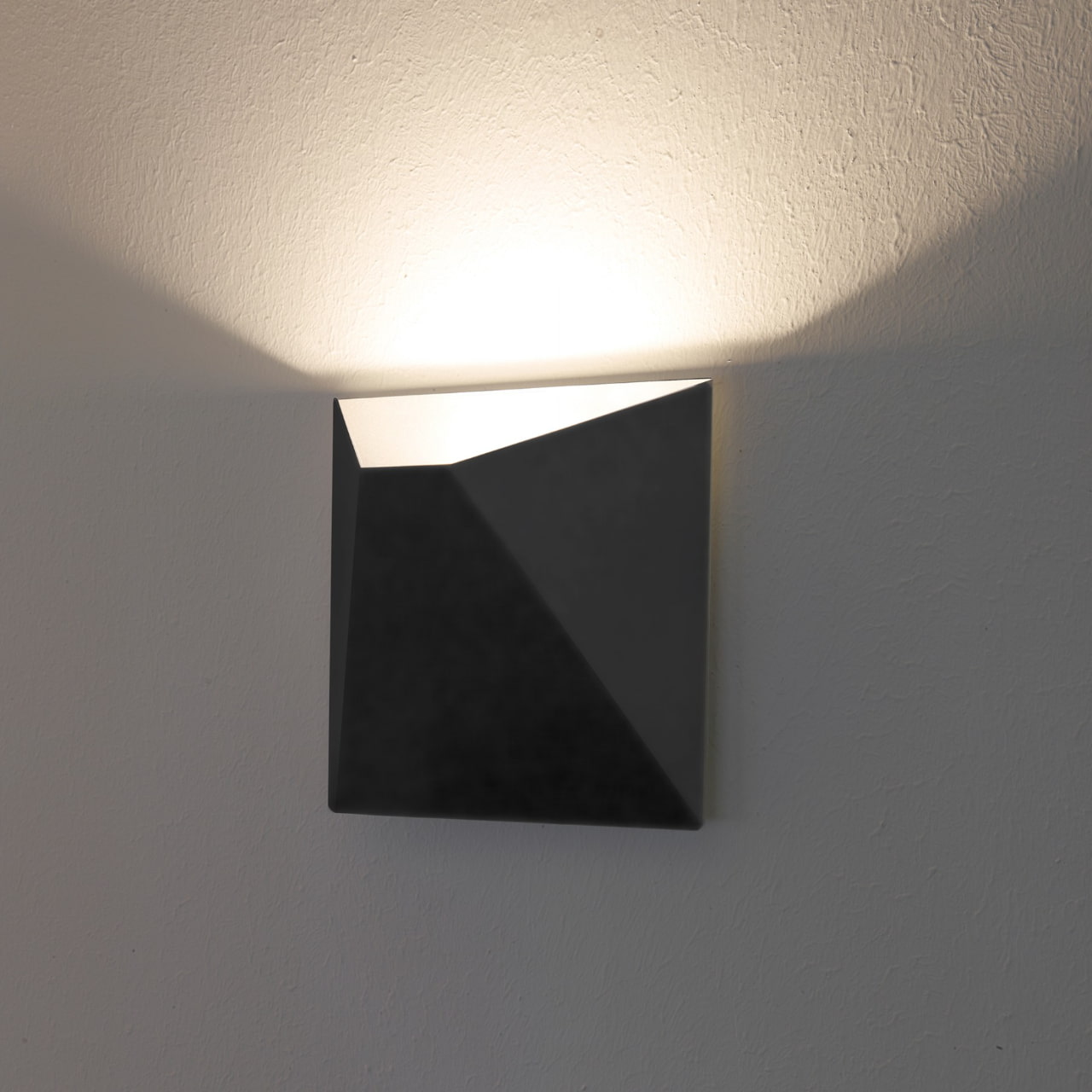 Compact Minimalist Wall Lights // Our Top 9 Picks - aêtava